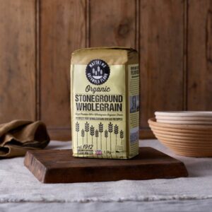 Matthews Natural Complete Grain Flour