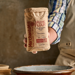 Natural Wholemeal Rye Flour by Retailers Mill – Stoneground